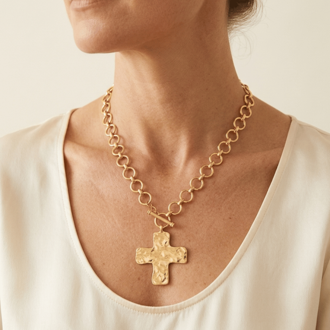 The Eternal Hammered Necklace
